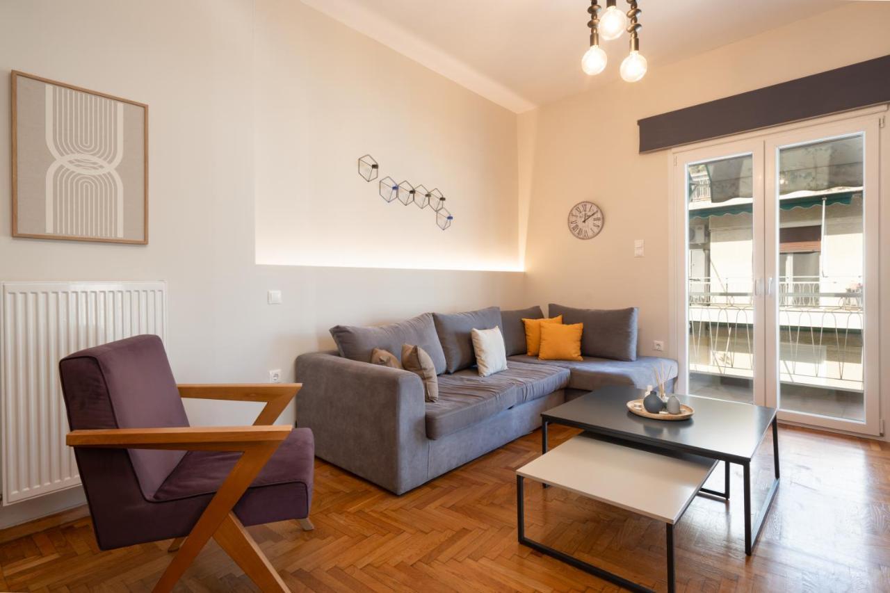 Classy Apartment In Koukaki, Walk To Metro & Acropolis Athens Luaran gambar