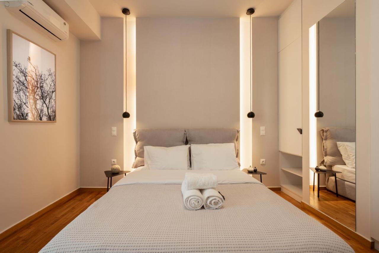Classy Apartment In Koukaki, Walk To Metro & Acropolis Athens Luaran gambar